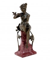 Bronze Art Nouveau Figurine - Woman with a dove - Signed F. Preiss