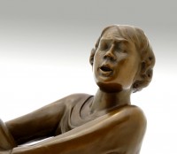 Modern Bronze - The Singing Man (1928) - Ernst Barlach